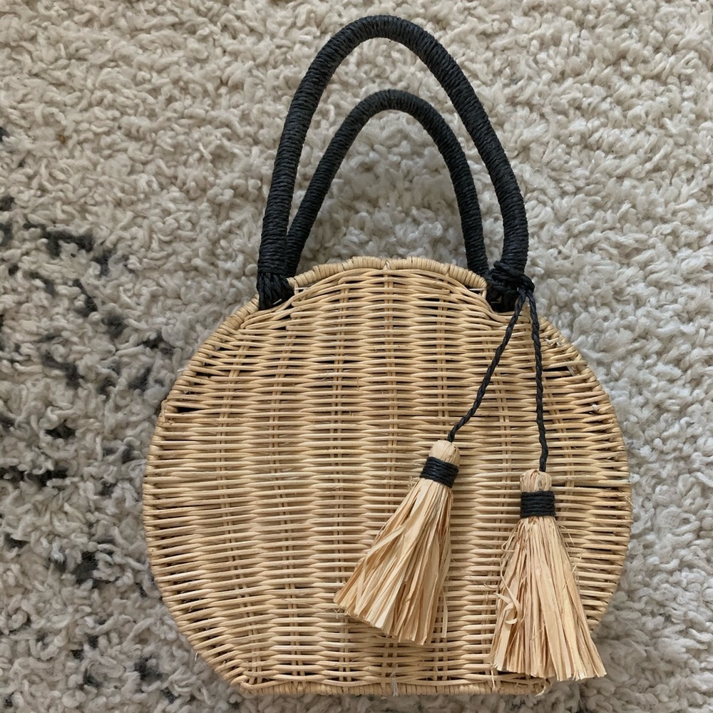 ✨Wicker Vacation Bag✨